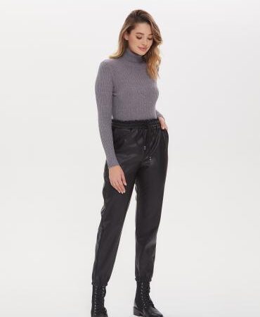 Интернет-магазин Fabzone.ru: ваш идеальный выбор для модной одежды и предметов интерьера