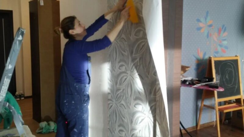 Качественная поклейка обоев: услуги частного мастера в Москве